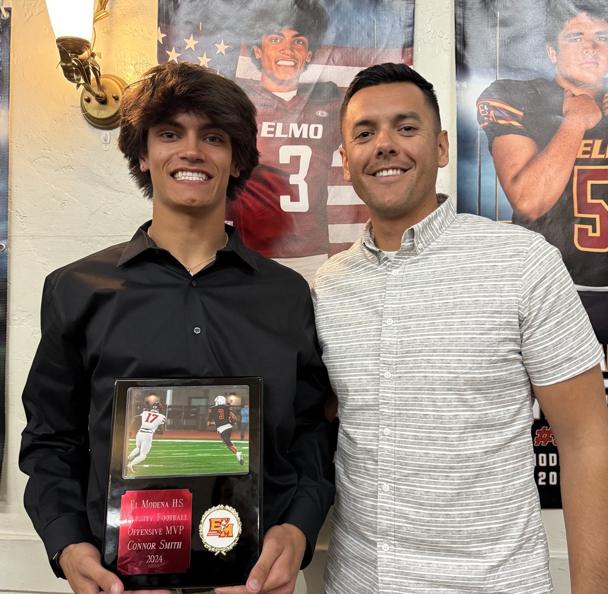 Joe Mendoza (@joemendoza09) on Twitter photo Last night I was grateful to recognize the best receiver in El Modena High School history, Connor Smith. <a href="/connorosmith3/">Connor Smith</a>
Receptions (Season): 73
Receiving Yards (Season): 1,232
Receiving TD’s (Season): 12 (Tie)
Receptions (Career): 111
Receiving Yards (Career): 1,852 Last night I was grateful to recognize the best receiver in El Modena High School history, Connor Smith. <a href="/connorosmith3/">Connor Smith</a>
Receptions (Season): 73
Receiving Yards (Season): 1,232
Receiving TD’s (Season): 12 (Tie)
Receptions (Career): 111
Receiving Yards (Career): 1,852