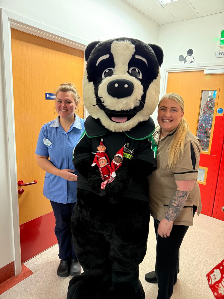 Neonatal Unit - Dudley Group NHS (@neonatal_dudley) on Twitter photo We had a visit from Bertie Badger this weekend who delivered lots of sibling and parent presents for the neonatal unit ๐ thank you to Sedgley and Upper Gornal SJA, and Black Country Wenches Townswomen's Guild ๐ <a href="/vickyrboswell/">Vicky Boswell</a> <a href="/nicolaruth1/">nicola ruth (Lady P)๐ฉ๐ปโ๐ฌ๐ฉ๐ปโโ๏ธ๐ฉ๐ปโ๐ณ๐ธ๐ฉ๐ปโ๐พ</a> <a href="/NicThompson_NT/">Nic T</a> <a href="/sigreg/">Simon</a> <a href="/DudleyGroupNHS/">The Dudley Group</a> We had a visit from Bertie Badger this weekend who delivered lots of sibling and parent presents for the neonatal unit ๐ thank you to Sedgley and Upper Gornal SJA, and Black Country Wenches Townswomen's Guild ๐ <a href="/vickyrboswell/">Vicky Boswell</a> <a href="/nicolaruth1/">nicola ruth (Lady P)๐ฉ๐ปโ๐ฌ๐ฉ๐ปโโ๏ธ๐ฉ๐ปโ๐ณ๐ธ๐ฉ๐ปโ๐พ</a> <a href="/NicThompson_NT/">Nic T</a> <a href="/sigreg/">Simon</a> <a href="/DudleyGroupNHS/">The Dudley Group</a>