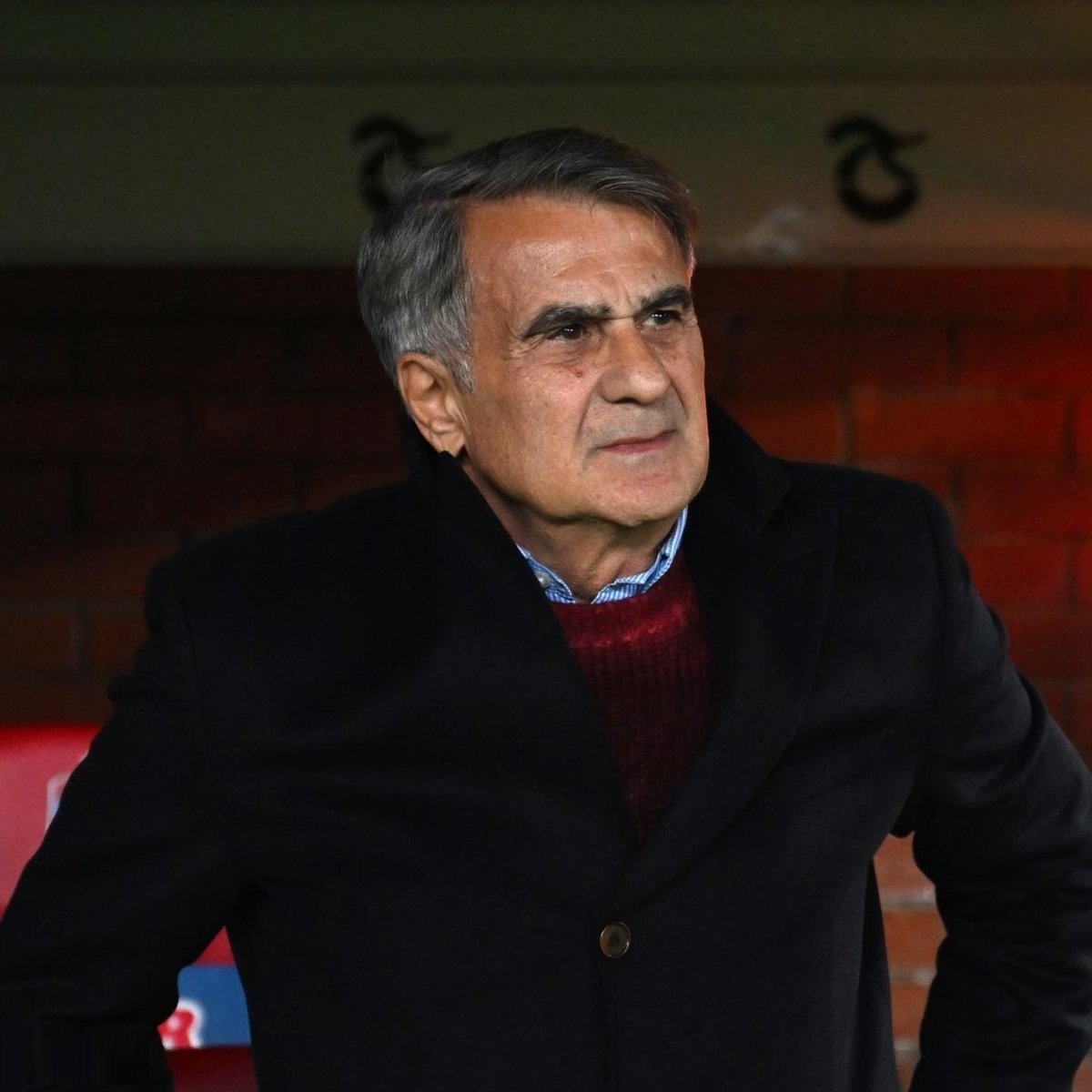 Şenol Güneş: “Düştüğümüz kuyu sandığımız kadar derin değil ama tutunmaya çalıştığımız ip çok kısa.”
