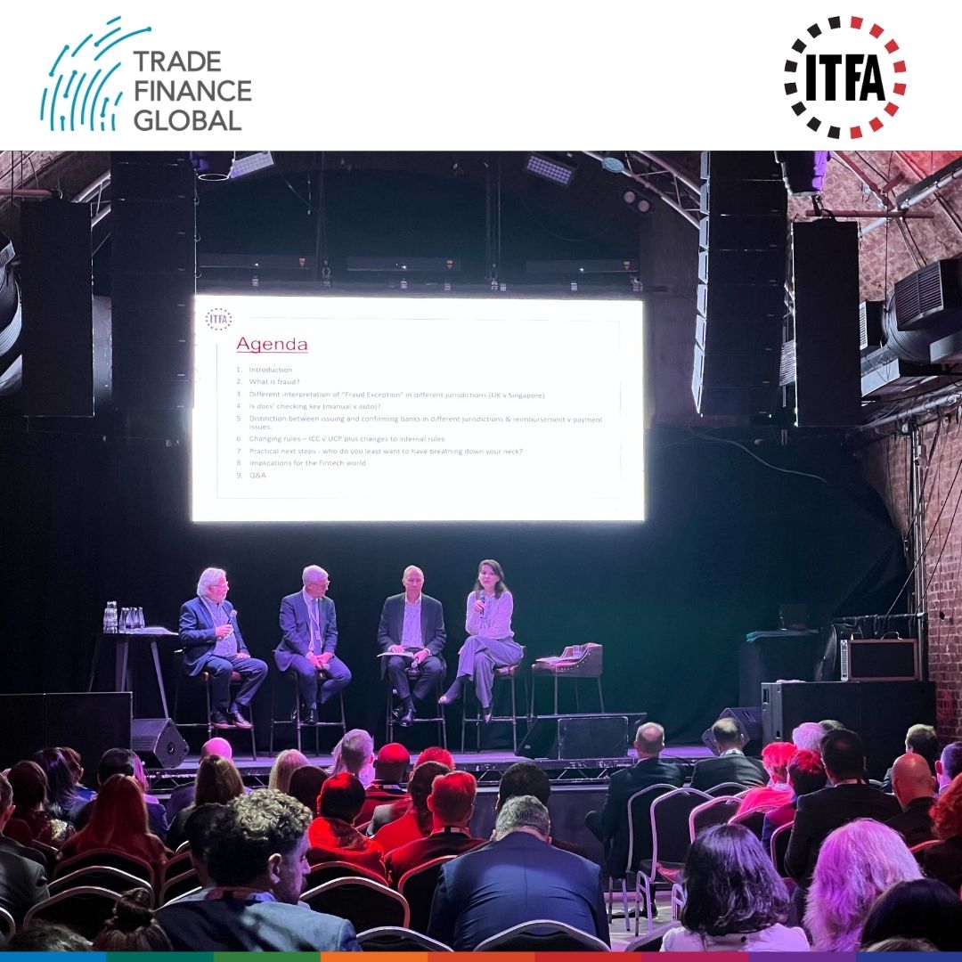 tradefinglobal's tweet photo. 🎄Join us at @ITFAworldwide's Christmas Party at @thesteelyardLDN!🎉 Before the festivities, we attended insightful panels on #GlobalTrade risks🌍and #ESG🌱

We also recorded a podcast on #InventoryFinance📈 and a video on #MLETR. Stay tuned for more!

#TradeFinance #ITFA https://t.co/Dpv65IsWa9