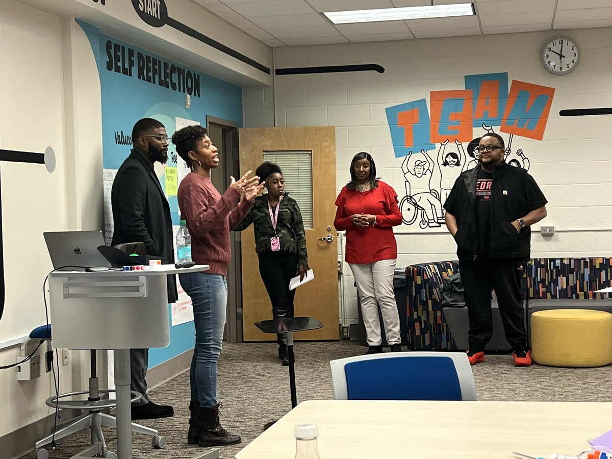 CBowPhD's tweet image. Happening now: Educators from across APS are coming together to deepen their understanding of the IB PYP during today’s collaborative training! #IBPYP #ProfessionalDevelopment #LifelongLearners @apsupdate @APSKimberly @IBinAPS