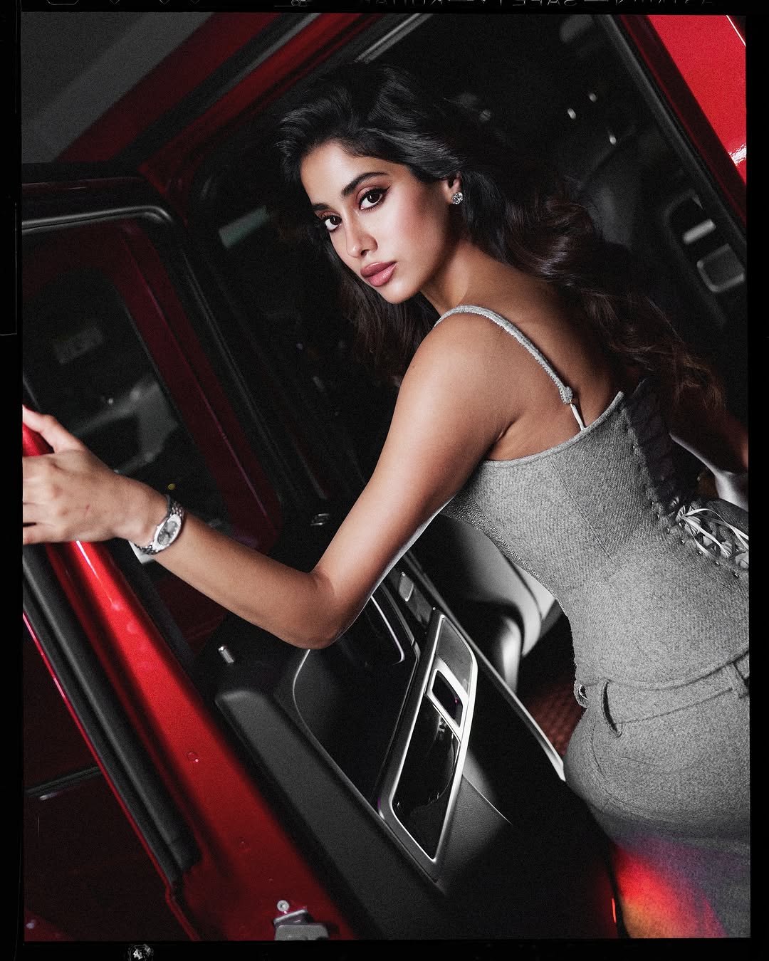 GeYEEqoXgAA5Bm1?format=jpg&name=large