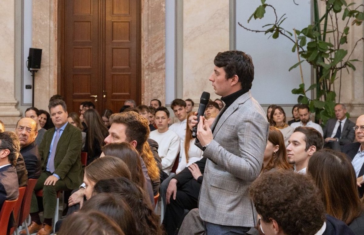 Luiss Guido Carli (@uniluiss) on Twitter photo Il Rettore <a href="/PBoccardelli/">Paolo Boccardelli</a> e il direttore della <a href="/esmtberlin/">ESMT Berlin</a>, Jörg Rocholl hanno firmato oggi, presso l’Ambasciata <a href="/ItalyinGermany/">Italy in Germany</a>, un Memorandum d’Intesa che pone le basi per i “Dialoghi italo-tedeschi per l’Europa”. All’incontro è intervenuta anche la Professoressa Paola Severino. Il Rettore <a href="/PBoccardelli/">Paolo Boccardelli</a> e il direttore della <a href="/esmtberlin/">ESMT Berlin</a>, Jörg Rocholl hanno firmato oggi, presso l’Ambasciata <a href="/ItalyinGermany/">Italy in Germany</a>, un Memorandum d’Intesa che pone le basi per i “Dialoghi italo-tedeschi per l’Europa”. All’incontro è intervenuta anche la Professoressa Paola Severino.