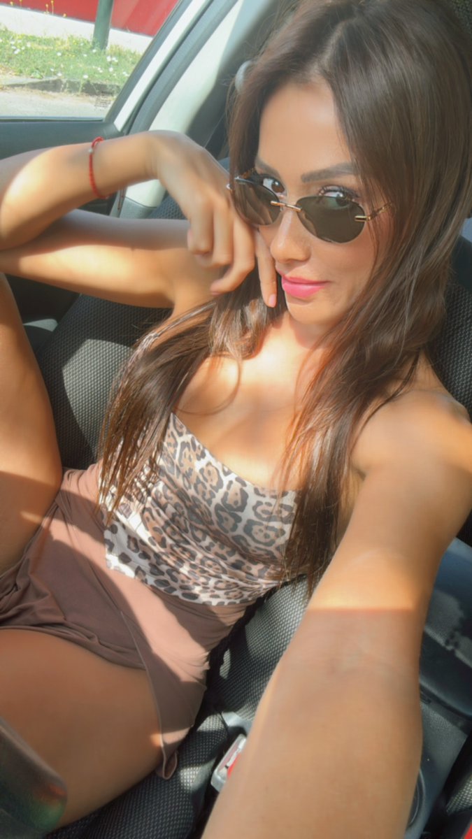 Passenger princess 🌚😍 https://t.co/KUgYKNhZdh
