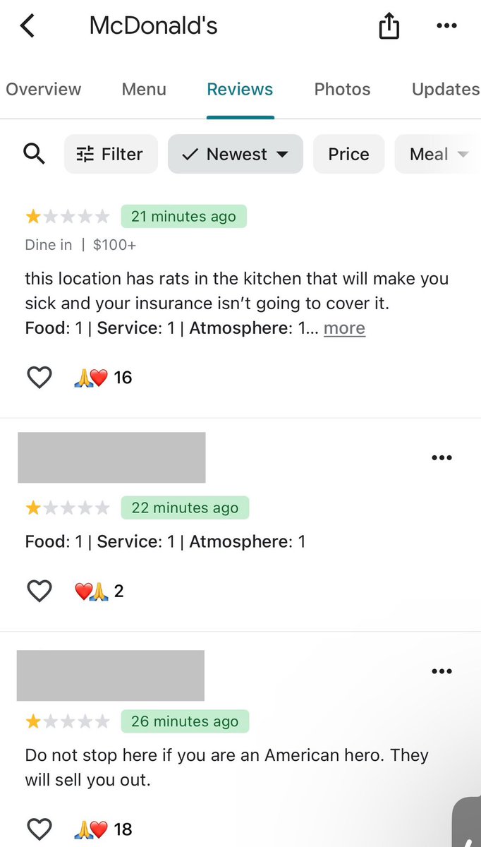 Jay255000's tweet photo. The Altoona McDonald’s where the supposed CEO killer was caught is currently getting review bombed #altoona #McDonalds https://t.co/7SP66u6bra