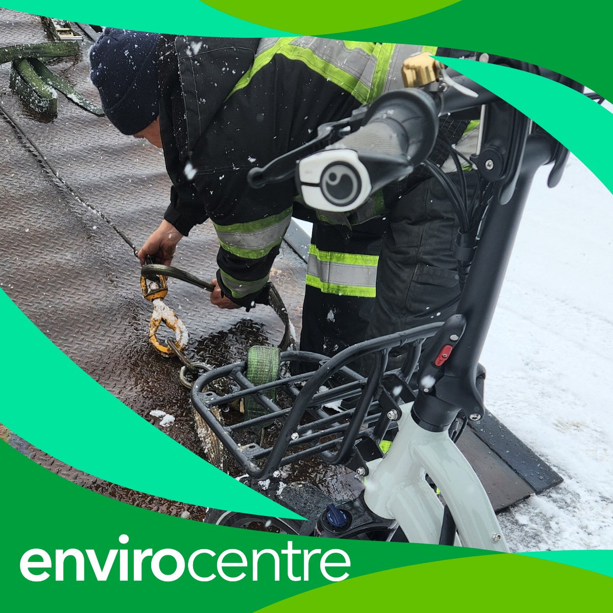 EnviroCentre's tweet photo. Your @CAA membership isn’t just for cars—it works for bikes too! 🚲

When one of our team members got a flat on their cargo bike, CAA Bike Assist stepped in and helped get the bike to a repair shop. So handy! 🙌

Have you ever tried CAA Bike Assist? https://t.co/8mBW3YWGAK