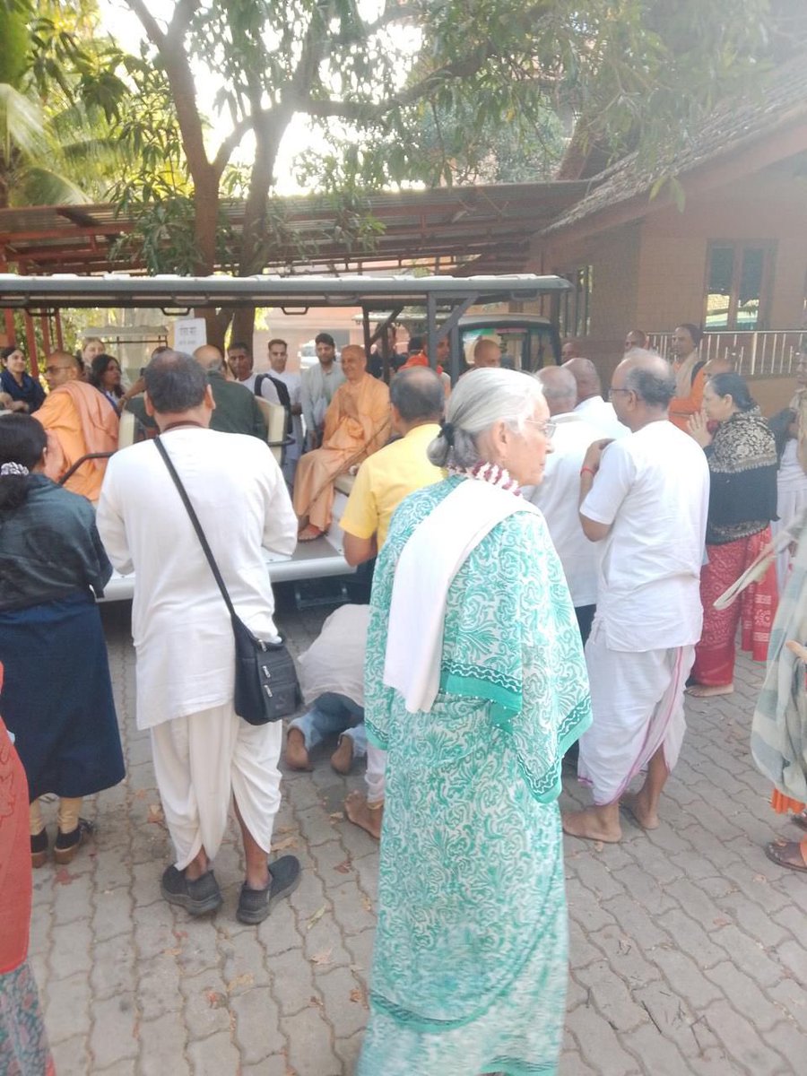 Radhanath Swami tweet media