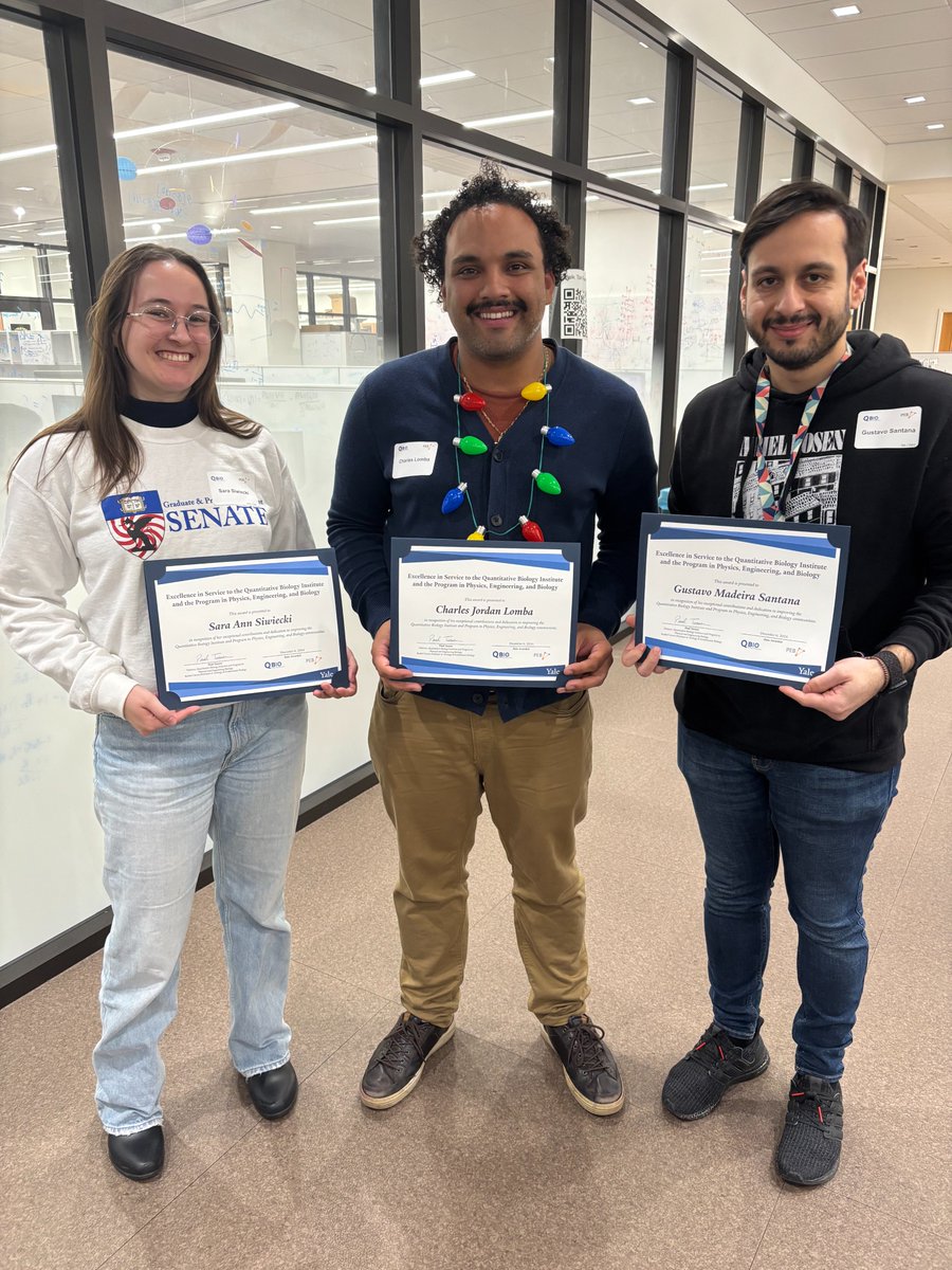 We also recognized three PhD students who have positively contributed to the PEB and QBio communities with our new Excellence in Service award - Congratulations and many thanks to Sara Siwiecki, Charles Lomba, and Gustavo Madeira Santana 👏👏👏