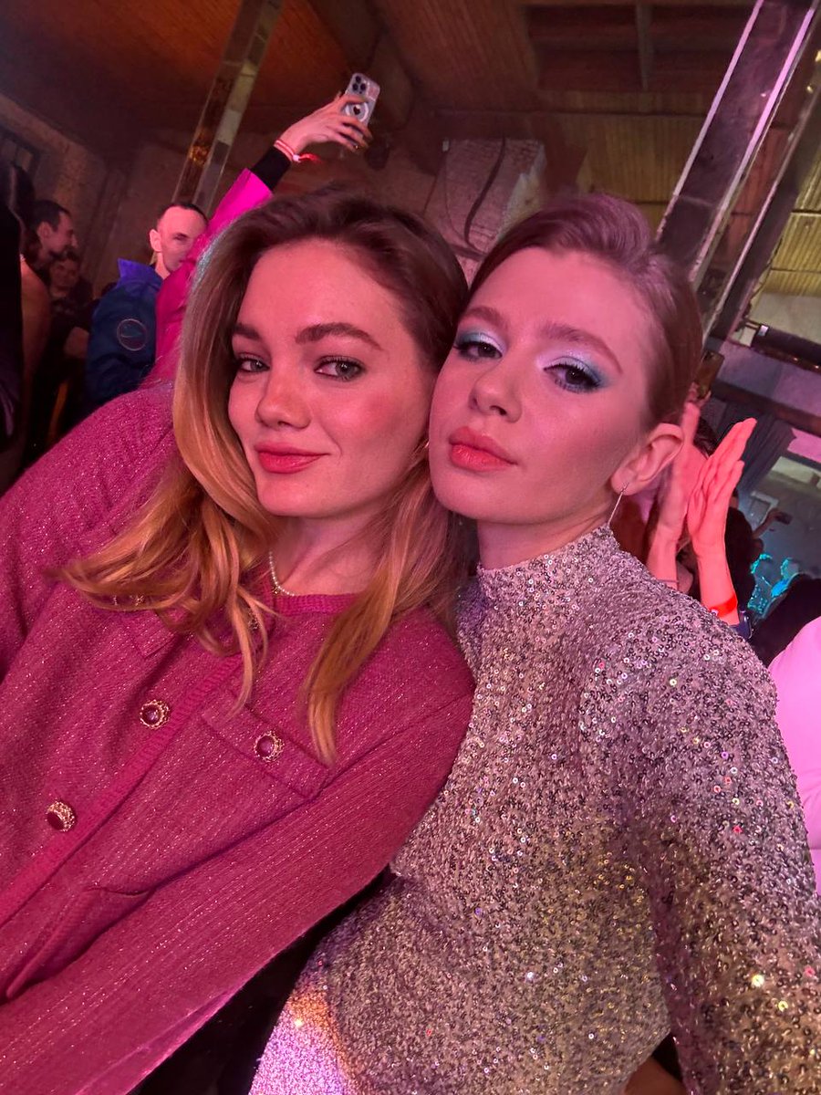 встретились с подружкой 🤍