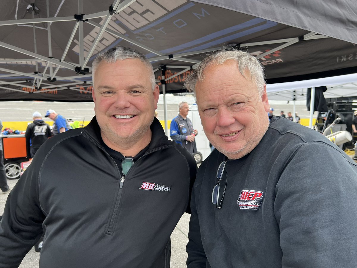 You never know who you’ll bump into at the #SnowballDerby! Good to see my friend, Jimmy Mars!
