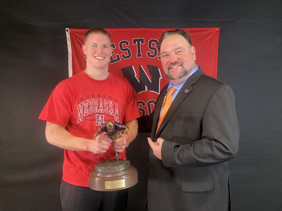 CONGRATS CHRISTIAN! Westside's Christian Jones accepts the High School Butkus Award from Matt Butkus, the son of NFL Hall of Famer Dick Butkus. The Husker recruit was named the best H.S. linebacker in the nation. <a href="/CJones428/">Christian Jones</a> #nebpreps #Huskers #GBR