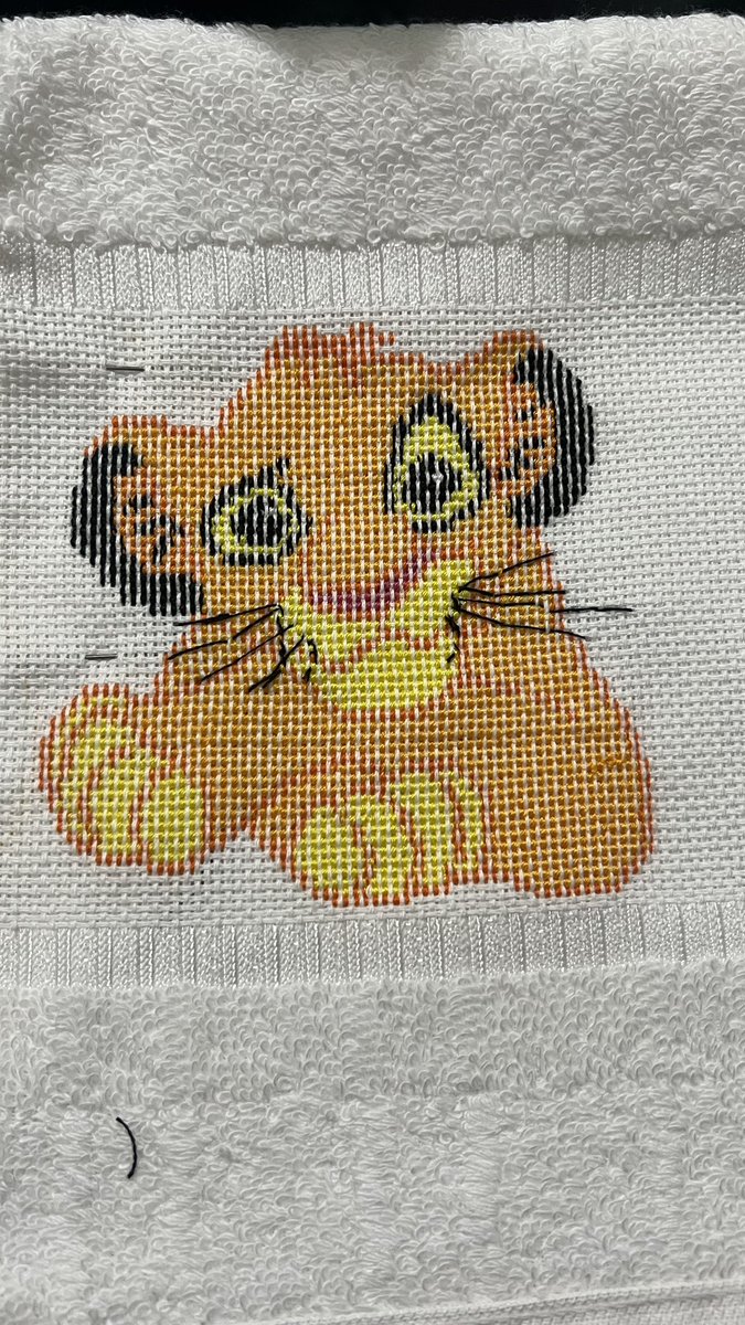 Esse frente e verso perfeito👌🏾🪡🦁✨
Inst: @borda_dodaray