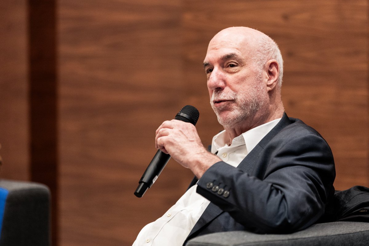 NDIKosovo's tweet image. 🌐Participants of the Youth Information Integrity Academy (YIIA) learned more about the ways disinformation affects relationships between communities and discussed strategies for identifying and countering harmful narratives.

#DISICON8 #TechTruthTrust #NDIKosovo #USAIDKosovo