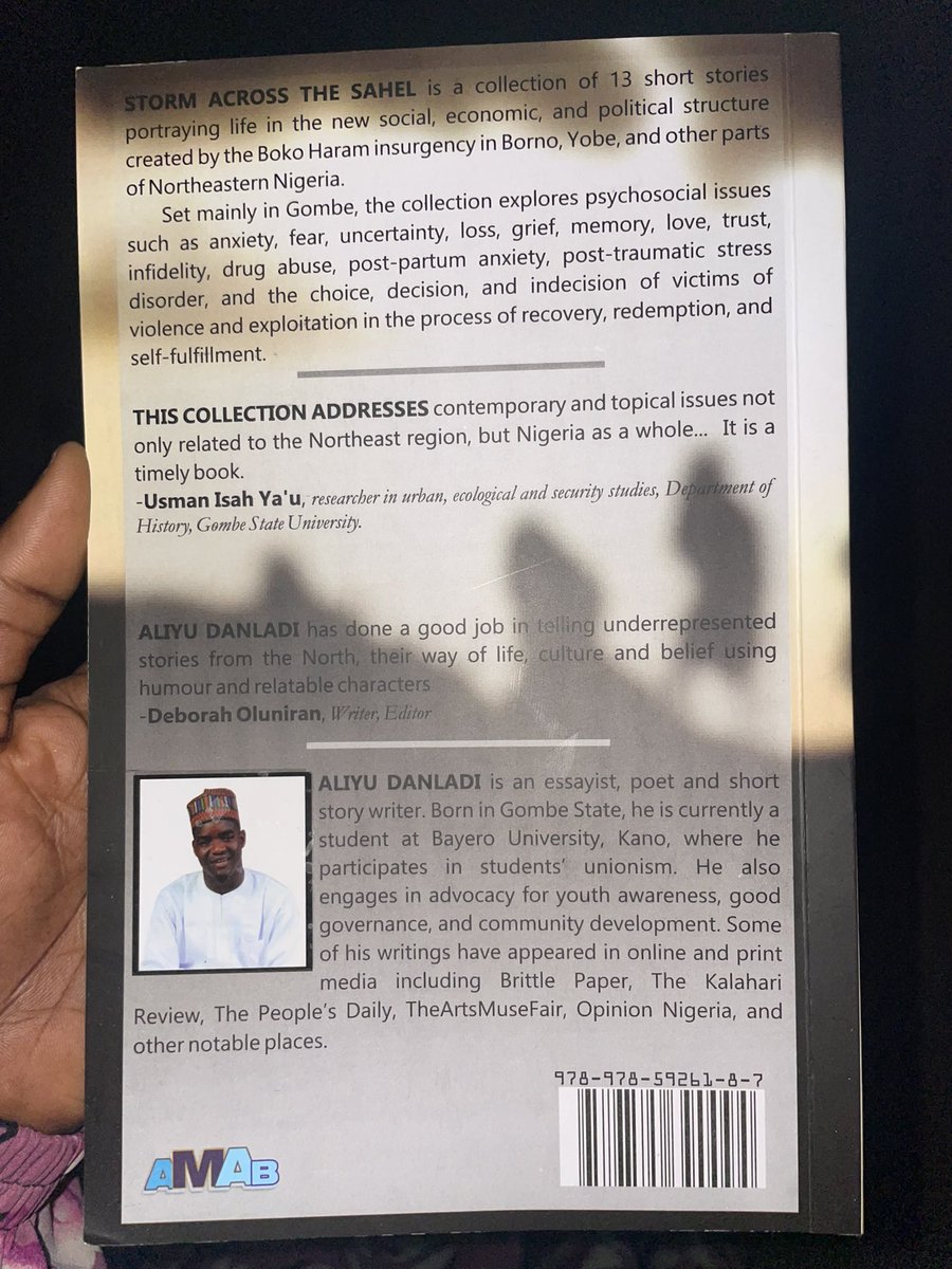 _SusuAbdul's tweet photo. Guess what? Another signed book directly from the Author Aliyu Danladi, awwnnn🥺😻📖✍🏾.
PS: the review will be carried out during @bobafest_24 register and join us at https://t.co/PTAzC7nWo7
#bobafest #susuabdul #bookchat https://t.co/zWnI4B3EnC