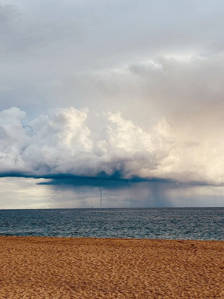 Arenys de Mar #Maresme <a href="/btveltemps/">btv el temps</a> @eltempsTV3