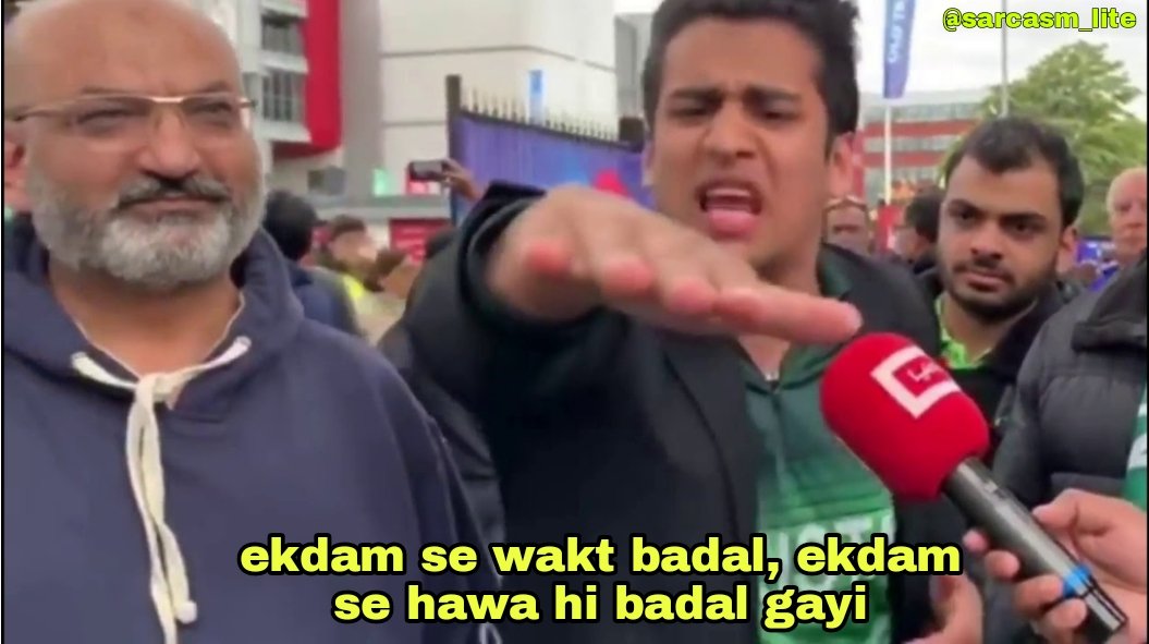 Sarcasm_lite's tweet photo. Aajkal thand in Mumbai like, https://t.co/tuoYbjXB5m
