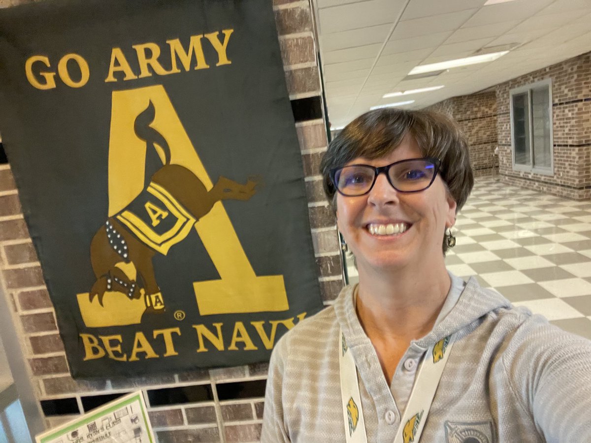 Jen Ryan 🏊🏻‍♀️🚁👩‍🏫 tweet media