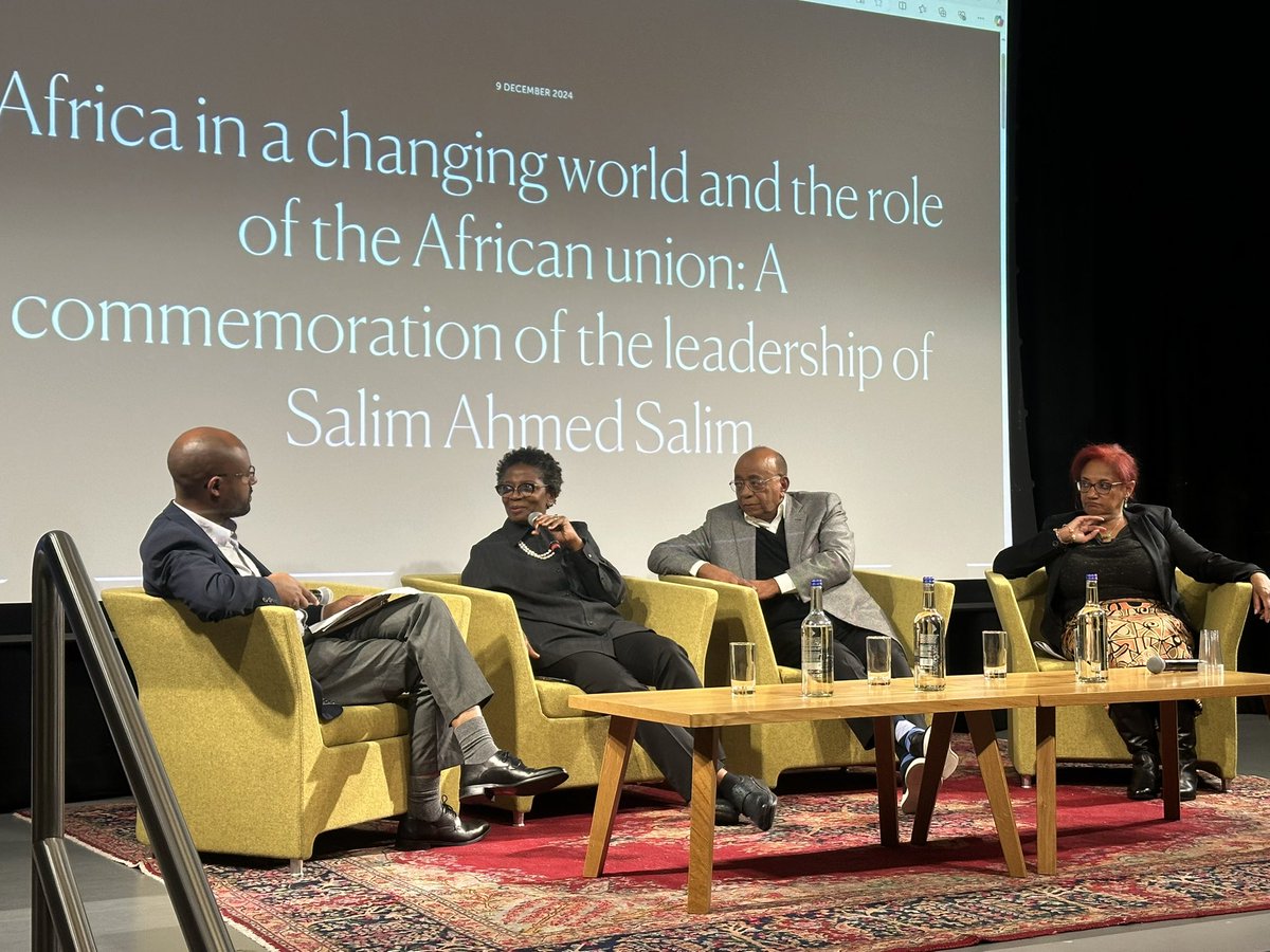 CAS_SOAS's tweet photo. Prof Funmi sharing her prospects for the future of AU with the elections of the new Chair happening soon
@SOAS @DrSalimArchive
#SASLectureseries https://t.co/us2jEKWfmE