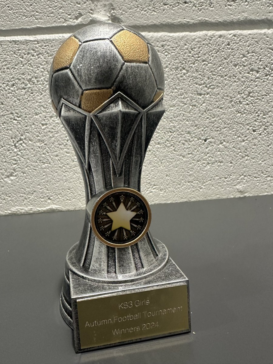 HolyTrinityPE_'s tweet photo. Congratulations to our KS3 Girls Football Team for winning the Autumn football tournament @YourSchoolGames @BarclaysFooty @HolyTrinityCol @YouthSportTrust 🥳⚽️🏆 https://t.co/UPjVSyYfqL
