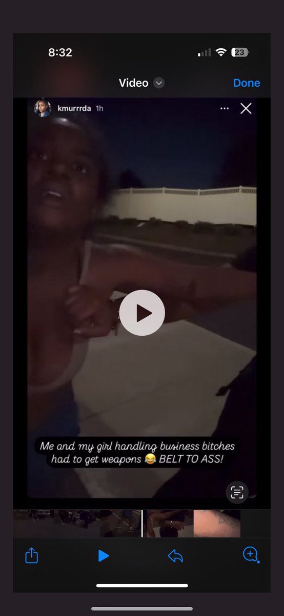 worldmfstar's tweet photo. Sent in fight | no backstory but damn😂😂 “don’t shoot nobody!” https://t.co/EnjZtRydes