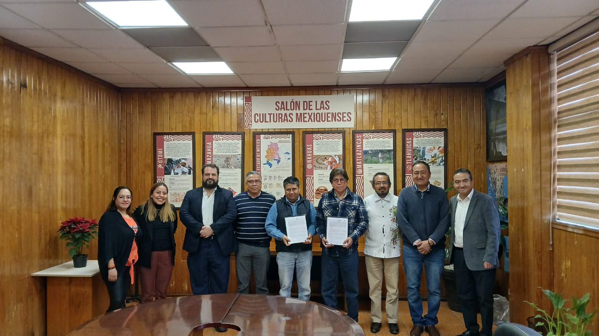 Probosque_'s tweet photo. Con el objetivo de crear una relación sólida de trabajo e intercambio de conocimientos, para beneficiar las zonas forestales de ambas entidades.

#ElPoderDeServir
#CampoPROBOSQUE https://t.co/WQQ69Zd9Qs