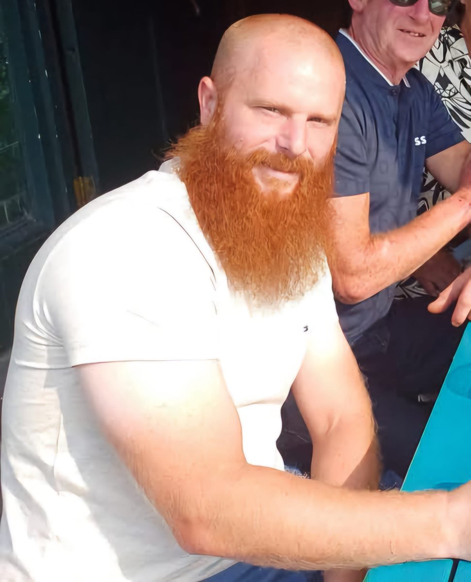 dal665's tweet image. URGENT! Dan Keith missing since Friday 6th December, last seen by 2 friends in the Camden area when he was said to be travelling home to his sister Charlott Please if anyone has any information or knowledge of Dan's whereabouts, please reach out his family. #MISSINGPERSON