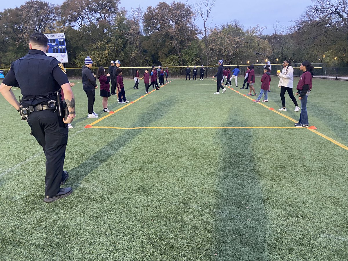 OLLU Baseball (@ollubaseball) on Twitter photo Last week, some of the Saints Brotherhood had the opportunity to volunteer with <a href="/bgcsanantonio/">Boys & Girls Clubs of San Antonio</a> and help them run a baseball camp! Big time thank you to them and <a href="/CalRipkenSrFdn/">Cal Ripken Sr Fdn</a> for setting it all up! Last week, some of the Saints Brotherhood had the opportunity to volunteer with <a href="/bgcsanantonio/">Boys & Girls Clubs of San Antonio</a> and help them run a baseball camp! Big time thank you to them and <a href="/CalRipkenSrFdn/">Cal Ripken Sr Fdn</a> for setting it all up!