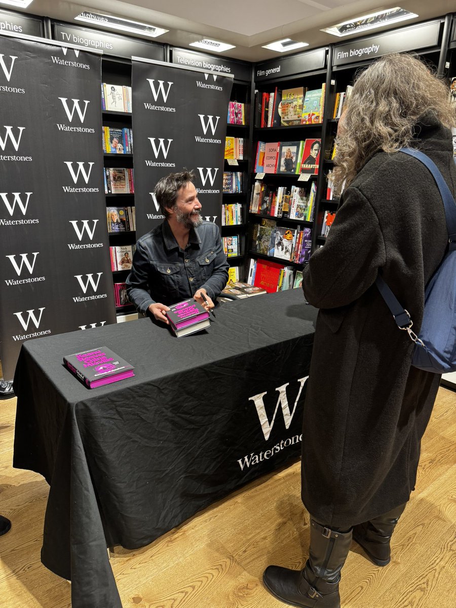 cultcouple's tweet photo. OMG… we chatted with #KeanuReeves this evening at his book signing. I was just a bit excited 😝 lovely guy 👍😊 @WaterstonesPicc #TheBookOfElsewhere https://t.co/jOZksQ5FkG