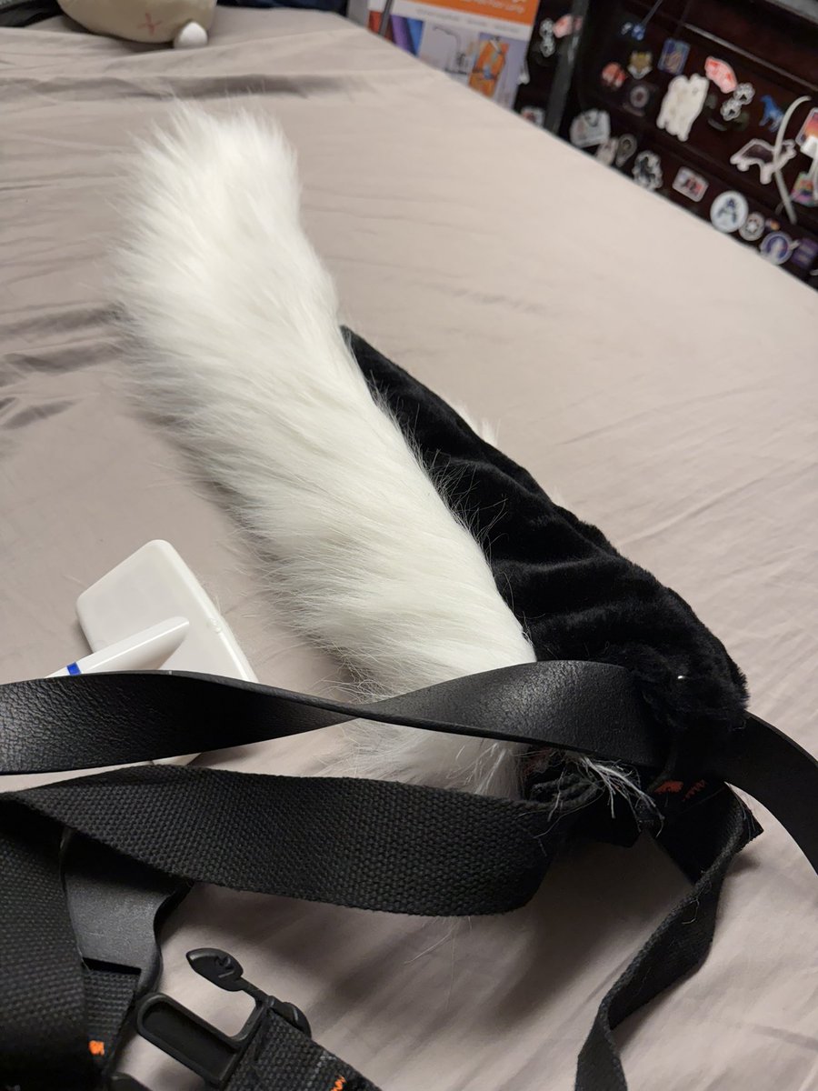 1LovelyMutt's tweet photo. I made a silicone base waggy tail with huge help from my bestie (@WormTeeth6)!! The sleeve can be inter changeable and I’ll probably try to make more in the future! https://t.co/rTBGHTRLs3