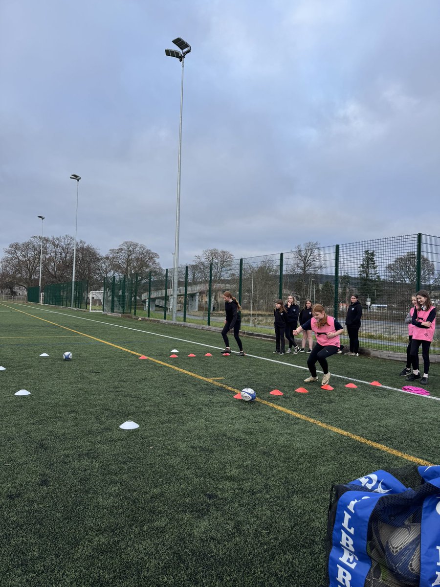 Alness Academy PE tweet media