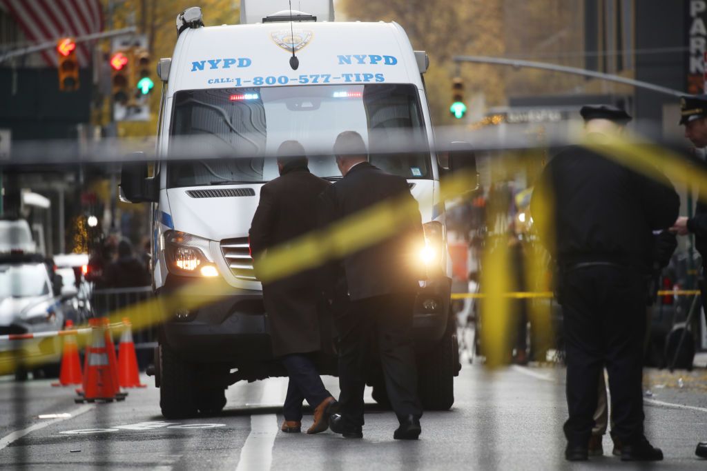 PennCapitalStar's tweet image. Altoona, Pa., police arrest suspect in killing of UnitedHealthcare CEO Brian Thompson buff.ly/3BuaGTd via @PennCapitalStar
