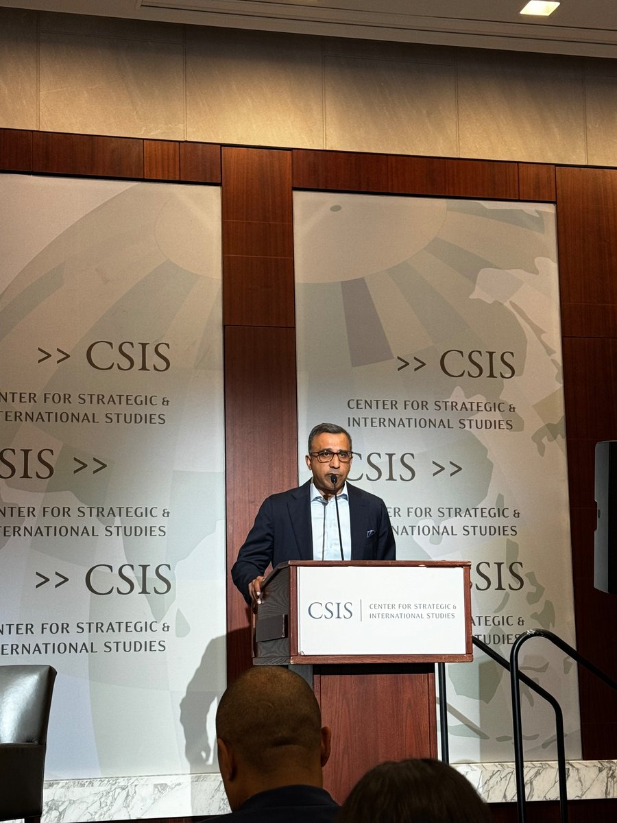 LynelleSalsa's tweet photo. Thank you to @CSIS for putting together the #InternationalAIOutlook today to explore what safe, sustainable, and effective #AI looks like next year under the #Trump administration and for our global Allies. https://t.co/NDFGqq0nJW