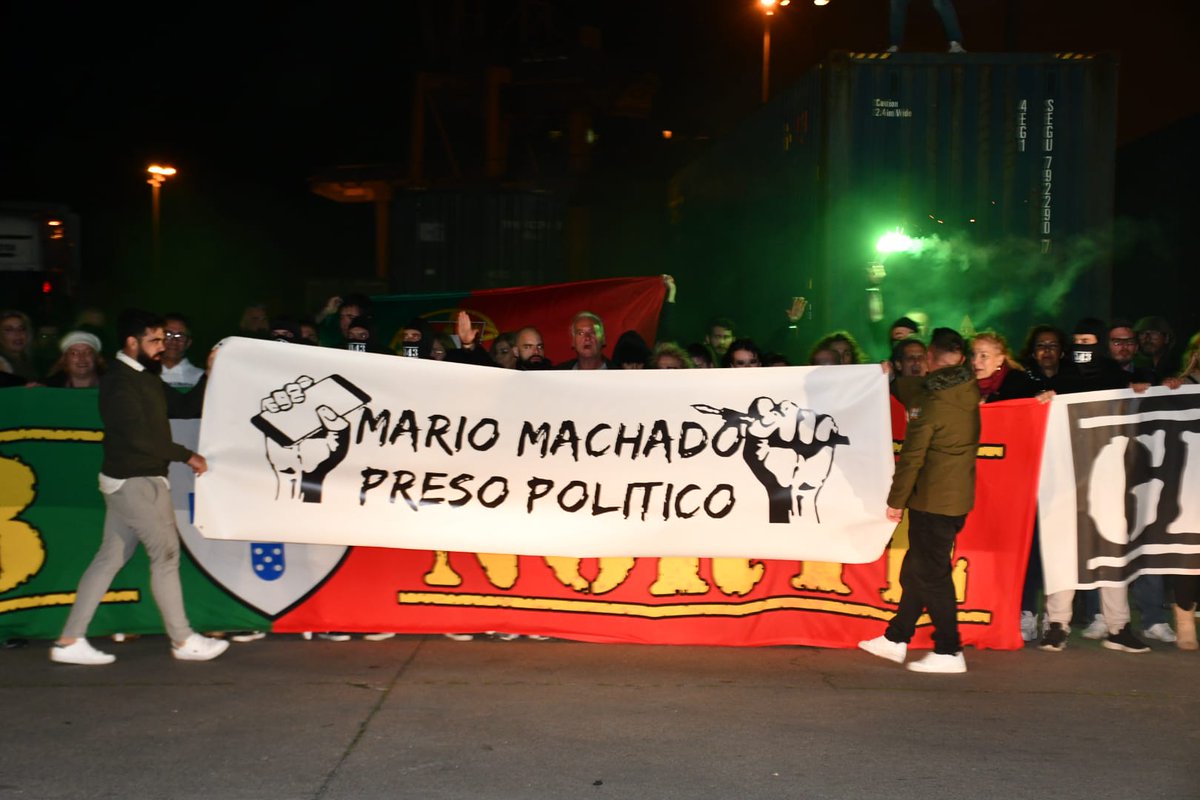 racismocontrapt's tweet photo. 🎥 Declarações do patriota Mário Machado, após condenação a pena de prisão efectiva, por lhe terem sido imputadas 7 palavras em tom irónico e sarcástico contra activistas de Esquerda, na rede social X. https://t.co/bwABRgxtbK