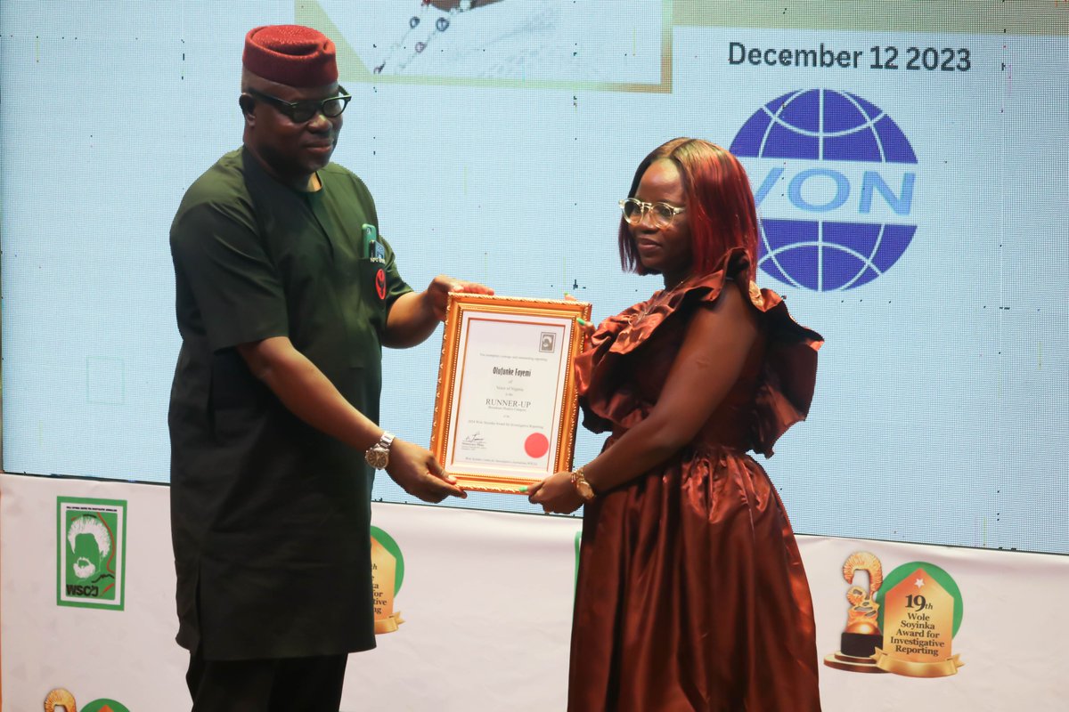 WSoyinkaCentre's tweet photo. 1/
@FunkeFayemi  was recognised as a runner-up in the radio category #WSAIR2024.
Her story, 'Girls in Oko Baba: Six Years After' revisits the lives of girls in the Oko Baba destitute camp in Lagos.
It was aired on 6 February 2024 by Voice of Nigeria. https://t.co/BpEn3zVb2o