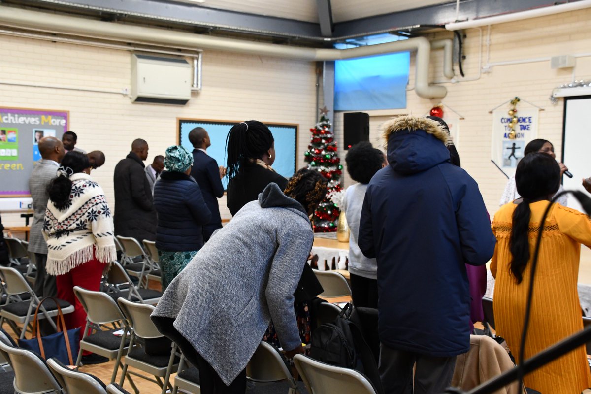 Wcibournemouth's tweet photo. Highlights from our PRE-SHILOH 2024 Encounter Service 3
Join us this week at Shiloh 2024 for an awesome time in God's presence. Your life will never be the same.
Bring a buddy
#Preshilohservice2024 #wcibournemouth #winnersworld #everwinningwisdom-shiloh2024 https://t.co/0pcIwYNVo5