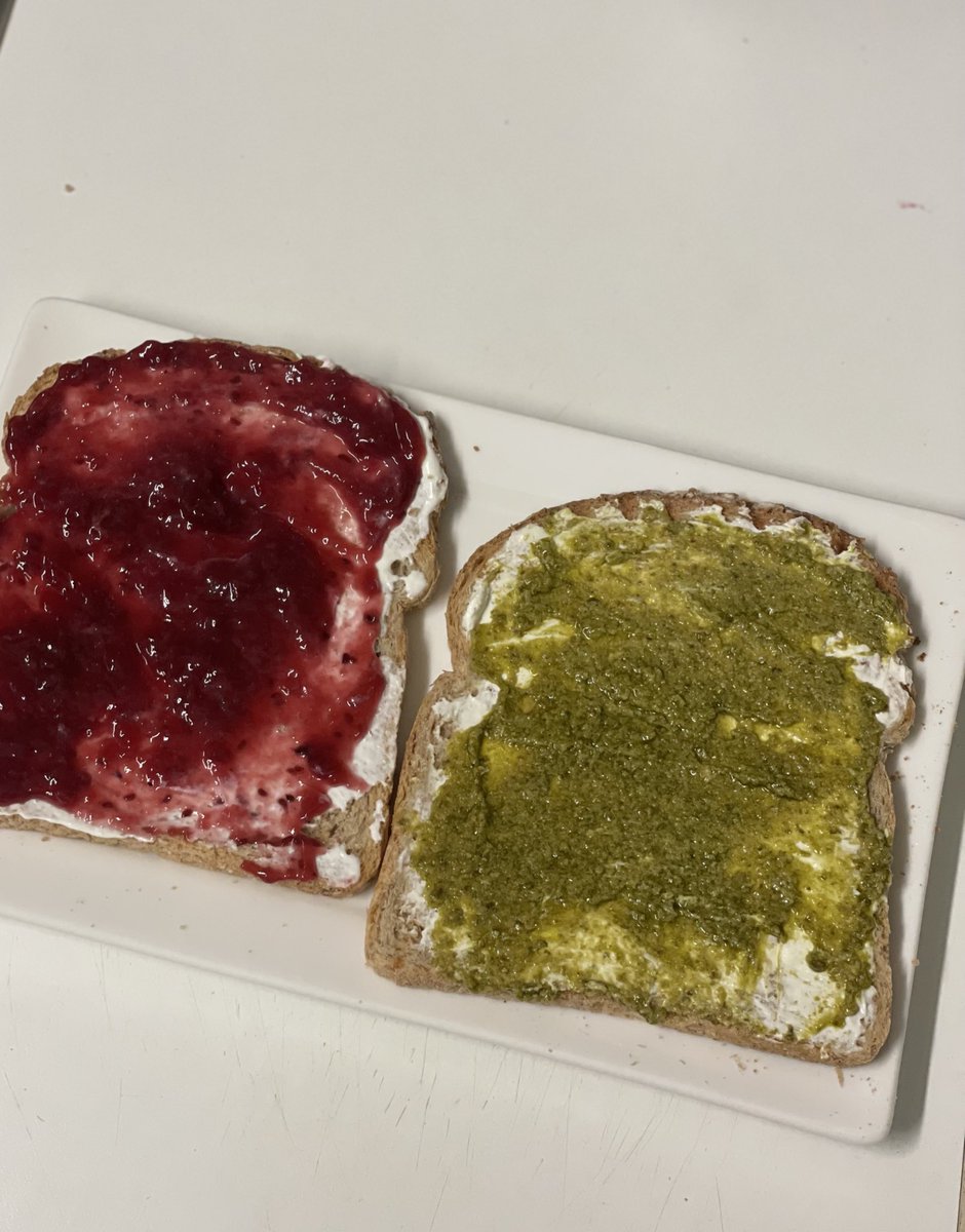 EatsLin's tweet image. over cooked my egg 😵‍💫 — 308 calories 19g protein