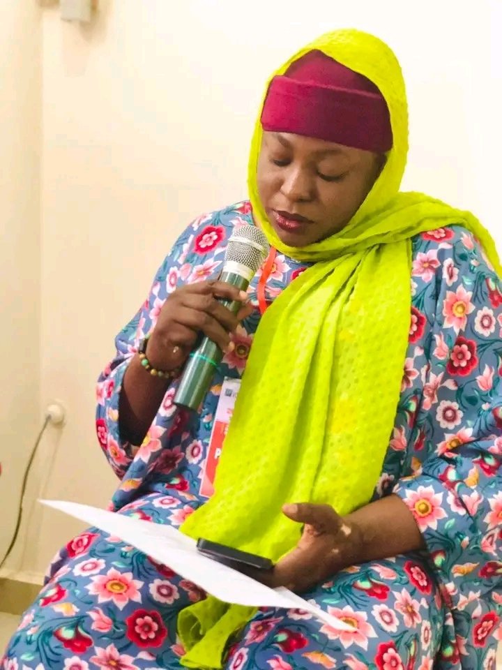 VOBSI: Workshop ✨ 

Our speakers/panelists 🤗
<a href="/wfm917/">WFM91.7</a> <a href="/zee4mii/">Zainab Aminu</a>