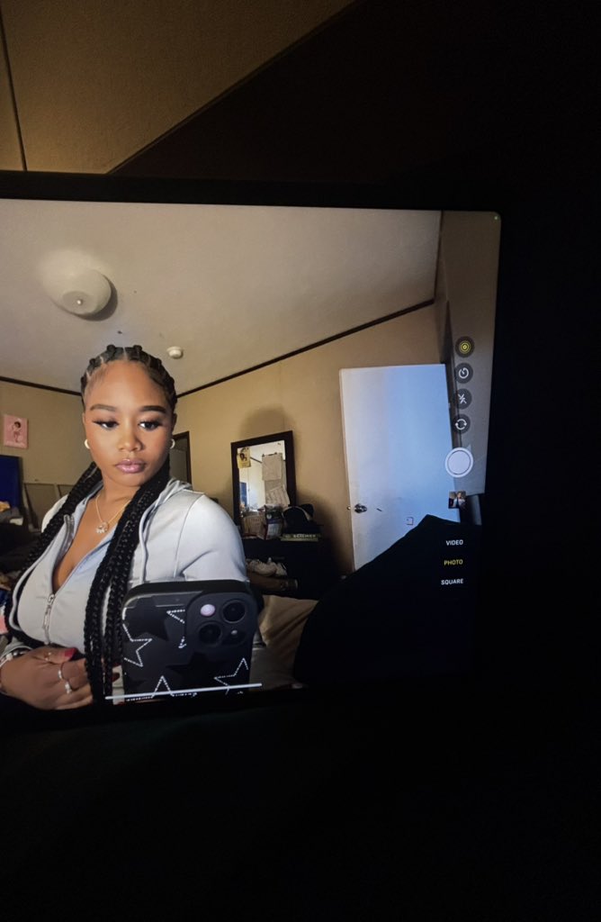 miyah tweet media