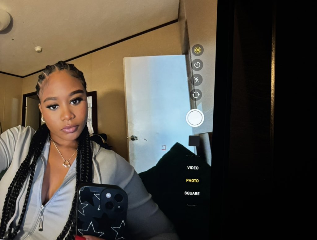 miyah tweet media