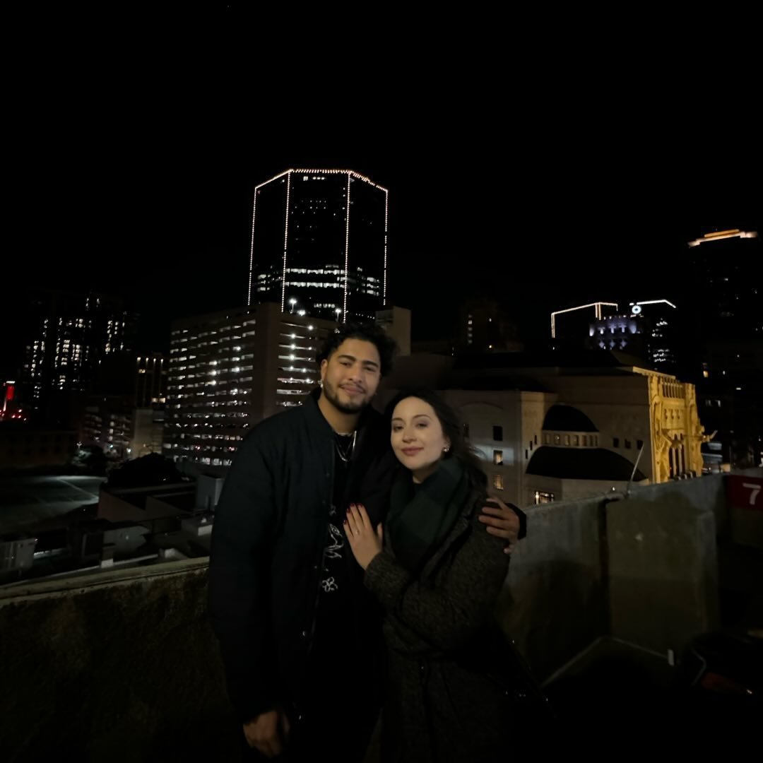 angiesomal22's tweet photo. Cute picture that my sister took of my husband and I last night  📸 💍 https://t.co/pqqBJnr9MN