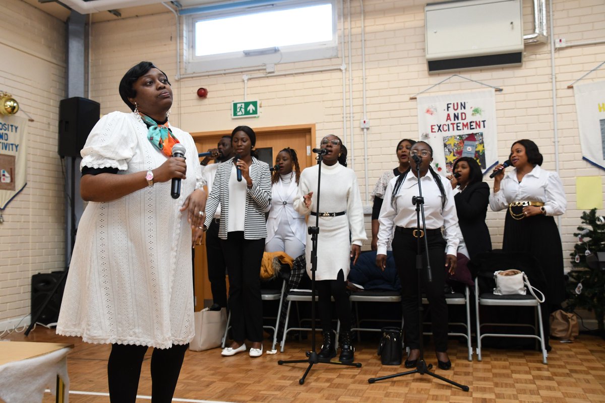 Wcibournemouth's tweet photo. Highlights from our PRE-SHILOH 2024 Encounter Service 3
Join us this week at Shiloh 2024 for an awesome time in God's presence. Your life will never be the same.
Bring a buddy
#Preshilohservice2024 #wcibournemouth #winnersworld #everwinningwisdom-shiloh2024 https://t.co/eJDpDO3azl