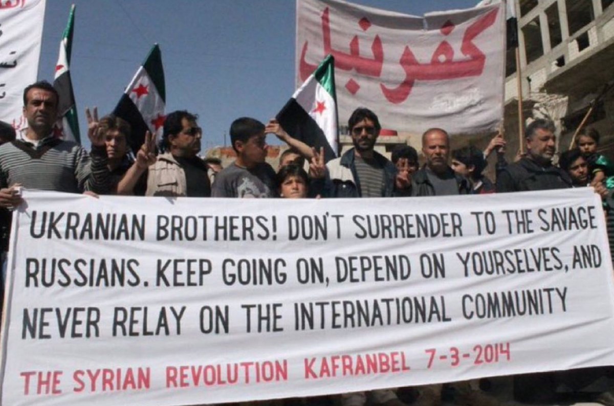 AmourskyCyrille's tweet image. PARTAGEZ POUR SE RAPPELER DE TOUS LES APOLOGISTES D'ASSAD

Un dernier tweet long et complet au sujet de la Syrie : de ses bourreaux, de son futur, de sa relation avec la Russie, et une liste de ses agents dans le monde entier, notamment en France, avec les sources pour chacun de…