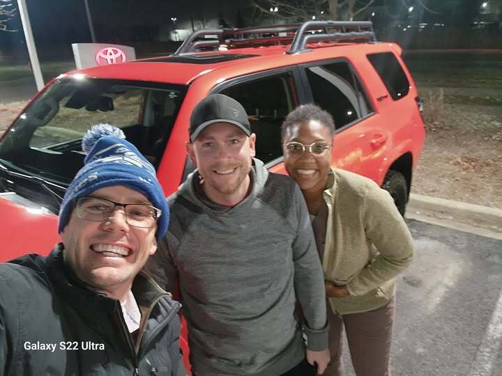 victorycanton's tweet photo. Congratulations to Keith on driving home today in a Toyota TRD PRO 4Runner! Thank you for the opportunity to earn your business and welcome to the family at Victory Toyota of Canton!
#VictoryToyotaofCanton #CantonMI #Toyota4Runner https://t.co/V5R8kdQ4Vx