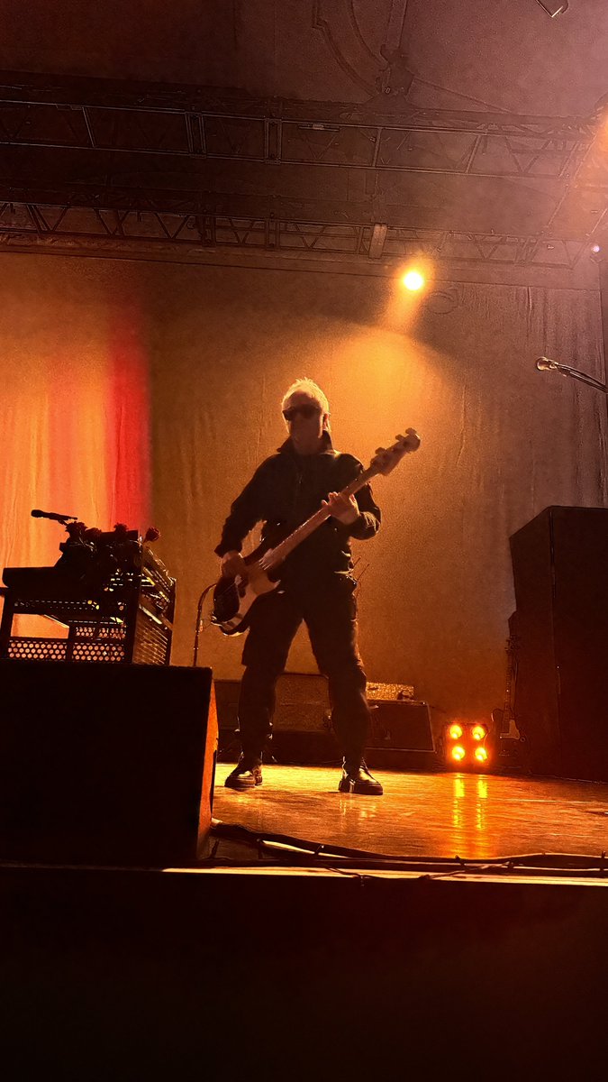 indochinetwitt's tweet photo. #NoelBabelShow https://t.co/JhR740B7zF