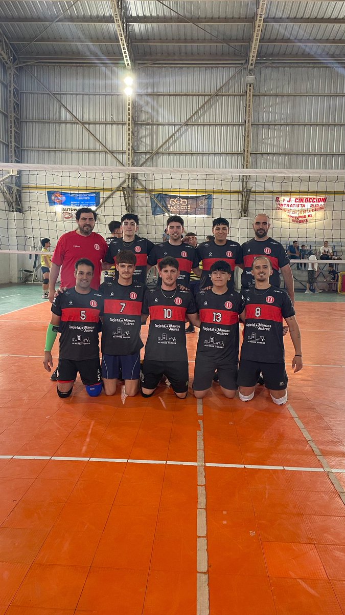 》LIGA CAÑADENSE (Prov de Santa Fe)《

▪︎Ayer Domingo, llegó a su etapa final d la Liga Cañadense, x ser la Primera vez q un Club Cordobés y de Ms Jz q participa fuera d nuestra Provincia d Cba, estoy sumamente orgulloso del equipo q se formó durante este año!
4°Puesto🏆🔴⚪️🔴