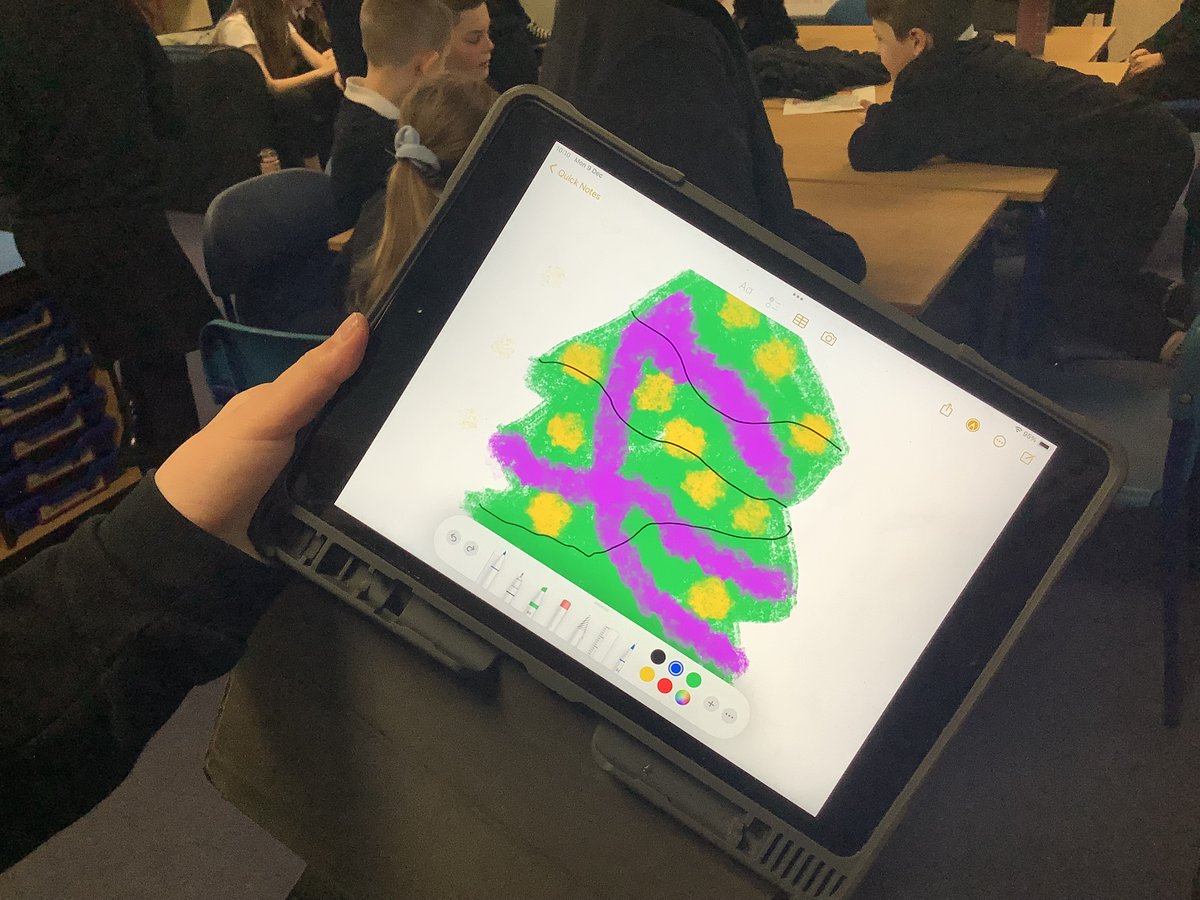 P7/6/5 and P6/5/4/3 worked very hard today to create their ‘Me Tree’s’. Thanks <a href="/ConnectedFalk/">Connected Falkirk</a> for this great idea 😊<a href="/WpsMissS/">Miss Sommerville</a>