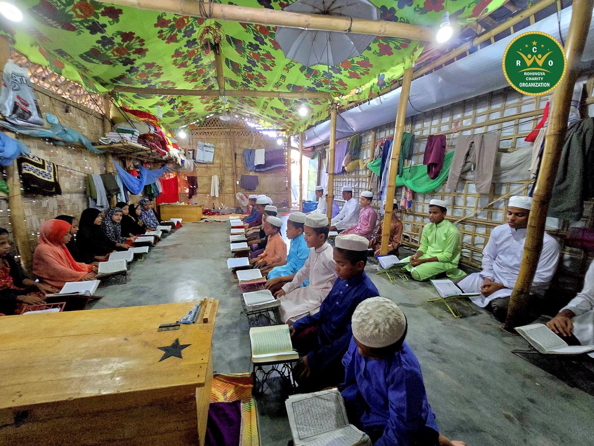 rco_org's tweet photo. Urgent 🚨
You can't imagine how #Rohingya children are #memorizing the #Quran during the cold #winter, sitting on the #cold cement floor. 😢 Please, someone, consider donating a #kalin (carpet) for the children. It costs only $200.
Donate at: https://t.co/wxAOnu6Qi4 https://t.co/ldkj1UPUiJ