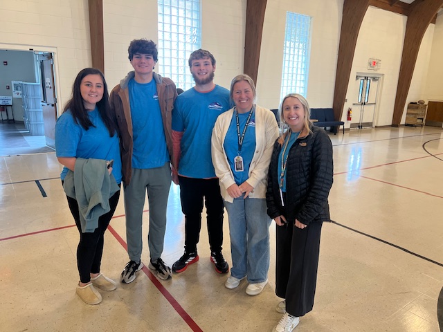 A few of our HHS Student Ambassadors had a great time packing snack packs for students in Catoosa County this morning!