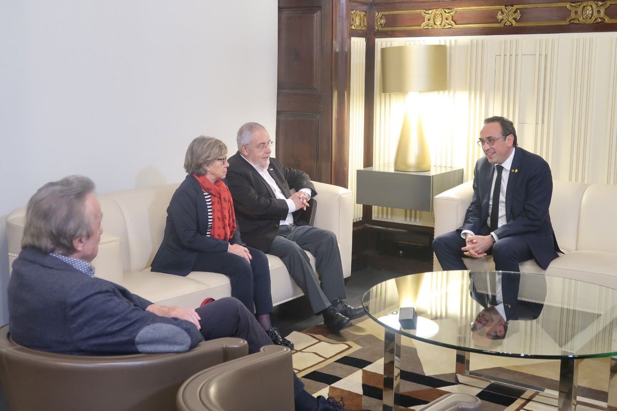 joseprull's tweet image. Una audiència molt interessant amb la FATEC. Són un interlocutor potent en defensa del paper actiu de les persones grans en la vida pública. 

Un actor per escoltar les necessitats i conèixer les activitats que fan per un envelliment saludable i millorar la seva qualitat de vida.