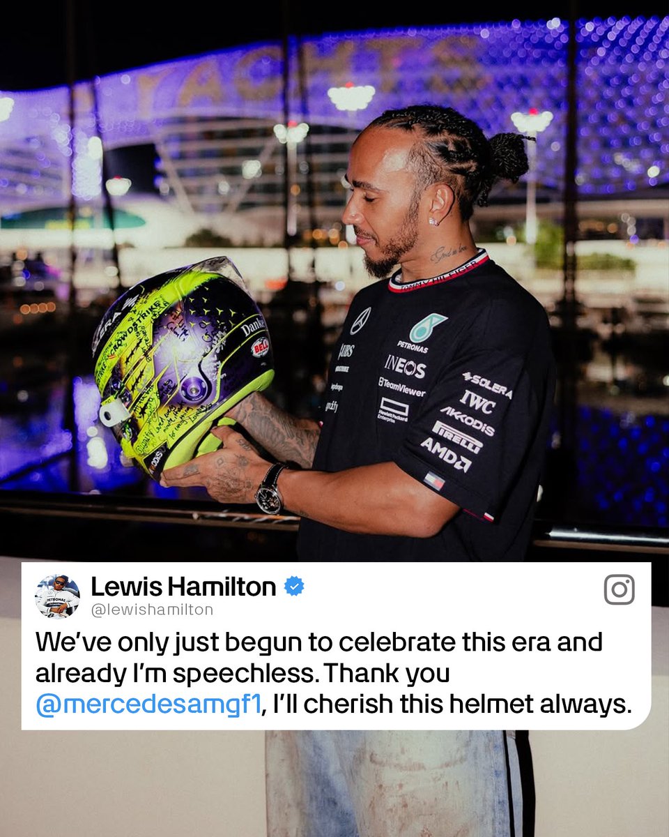 MercedesAMGF1's tweet photo. Celebrating the end of an era ❤️ https://t.co/Da943YjS7i